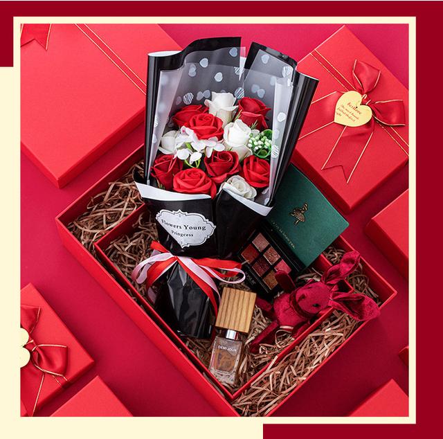 OEM ODM SET OF 3 RED BOXES WITH RIBBON BOW