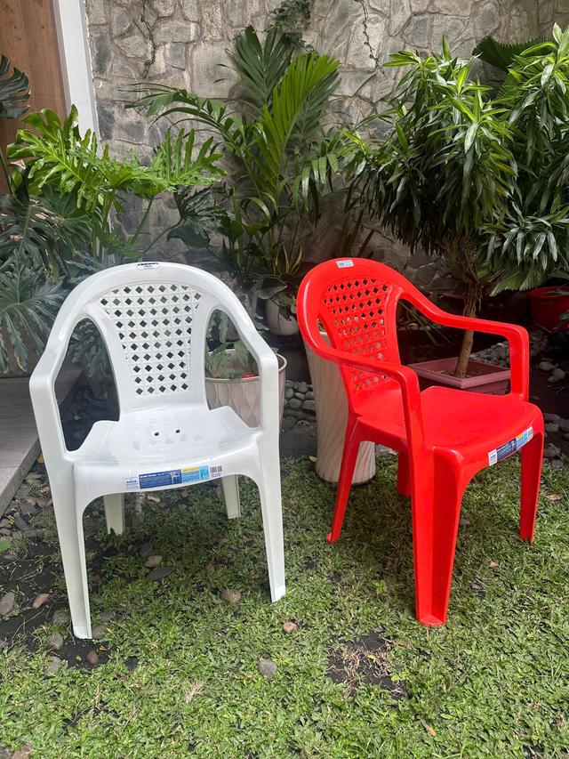 GILI CHAIR - Easy Stack Chair, 100% Polypropylene, Garden, MonoBlock chairs - BIG SIZE 29.7H x 20.4W x 21.3D inches